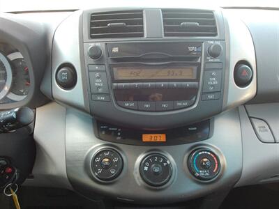 2010 Toyota RAV4   - Photo 19 - Layton, UT 84041
