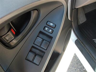 2010 Toyota RAV4   - Photo 13 - Layton, UT 84041