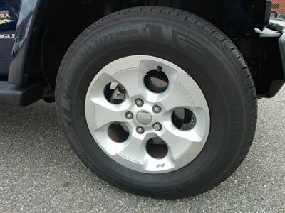 2013 Jeep Wrangler Sahara   - Photo 9 - Layton, UT 84041