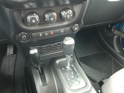 2013 Jeep Wrangler Sahara   - Photo 15 - Layton, UT 84041