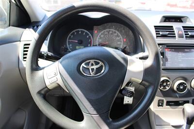2013 Toyota Corolla LE   - Photo 17 - Layton, UT 84041