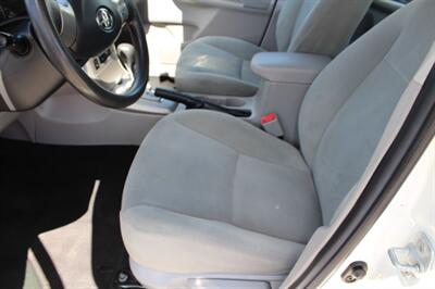 2013 Toyota Corolla LE   - Photo 13 - Layton, UT 84041