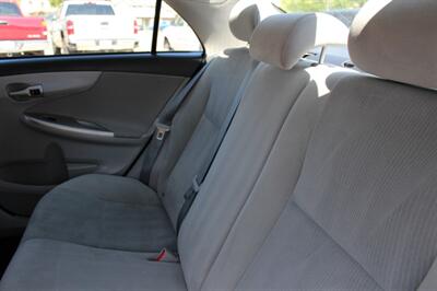 2013 Toyota Corolla LE   - Photo 20 - Layton, UT 84041