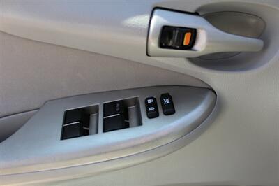 2013 Toyota Corolla LE   - Photo 12 - Layton, UT 84041