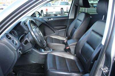 2013 Volkswagen Tiguan SE 4Motion   - Photo 12 - Layton, UT 84041