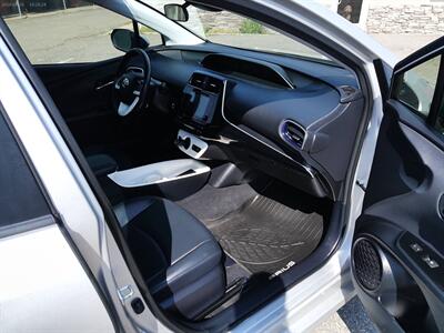 2016 Toyota Prius Three Touring   - Photo 17 - Layton, UT 84041