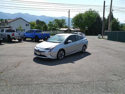2016 Toyota Prius Three Touring Hatchback