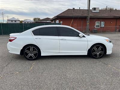 2017 Honda Accord Sport Special Edition   - Photo 6 - Layton, UT 84041