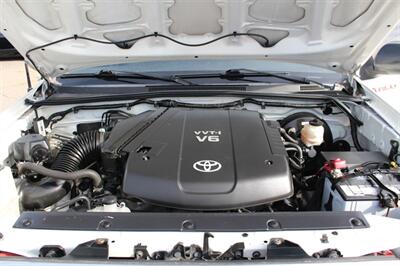 2013 Toyota Tacoma PreRunner V6   - Photo 12 - Layton, UT 84041