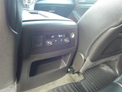2015 GMC Yukon XL SLE - Photo 19 - Layton, UT 84041