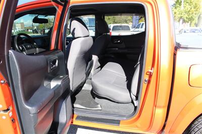 2016 Toyota Tacoma TRD Sport   - Photo 14 - Layton, UT 84041