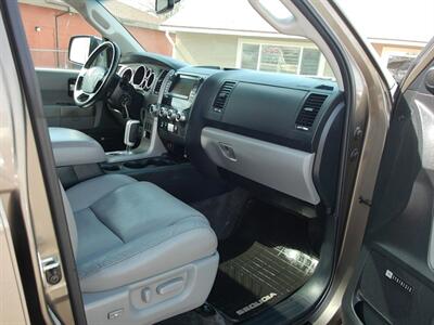 2012 Toyota Sequoia Limited   - Photo 22 - Layton, UT 84041