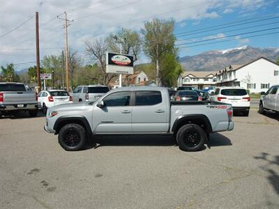 2021 Toyota Tacoma TRD Off-Road   - Photo 2 - Layton, UT 84041