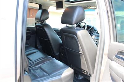 2012 Chevrolet Suburban Z71   - Photo 19 - Layton, UT 84041
