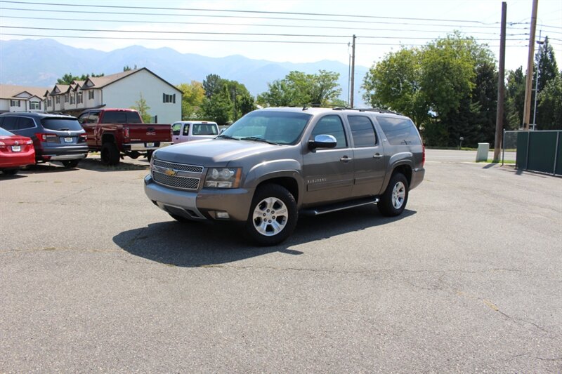 2012 Chevrolet Suburban Z71  
