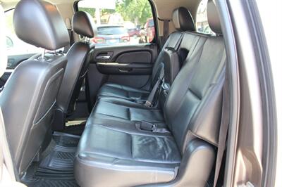 2012 Chevrolet Suburban Z71   - Photo 16 - Layton, UT 84041