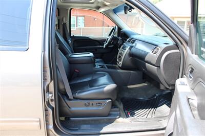 2012 Chevrolet Suburban Z71   - Photo 23 - Layton, UT 84041