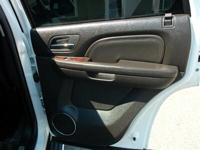 2007 GMC Yukon Denali   - Photo 24 - Layton, UT 84041