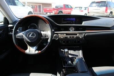 2018 Lexus ES 350   - Photo 21 - Layton, UT 84041