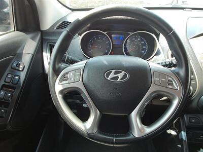 2015 Hyundai TUCSON SE   - Photo 17 - Layton, UT 84041