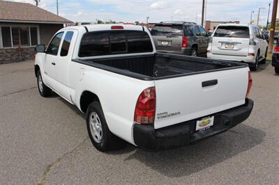 2015 Toyota Tacoma   - Photo 3 - Layton, UT 84041