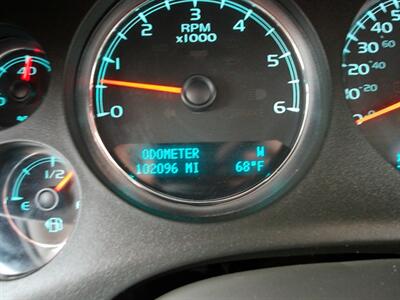 2010 Chevrolet Suburban LTZ   - Photo 12 - Layton, UT 84041