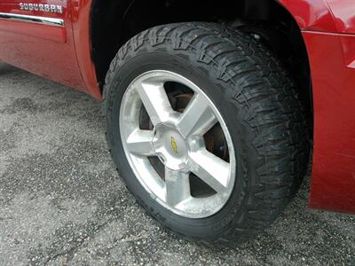 2010 Chevrolet Suburban LTZ   - Photo 9 - Layton, UT 84041