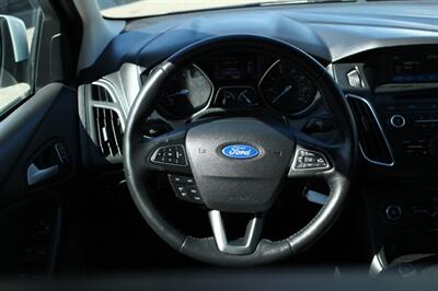 2015 Ford Focus SE   - Photo 18 - Layton, UT 84041
