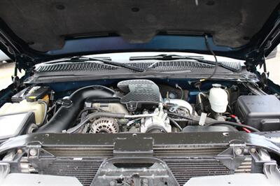 2005 Chevrolet Silverado 2500HD LT   - Photo 12 - Layton, UT 84041