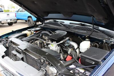 2005 Chevrolet Silverado 2500HD LT   - Photo 13 - Layton, UT 84041