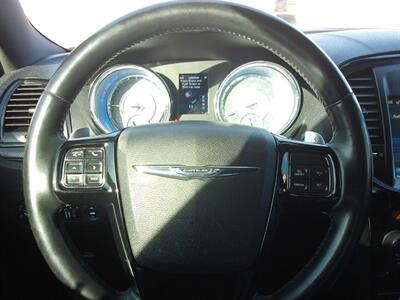 2013 Chrysler 300 S   - Photo 14 - Layton, UT 84041