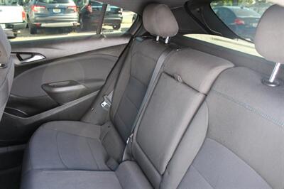 2018 Chevrolet Cruze LT Auto   - Photo 17 - Layton, UT 84041