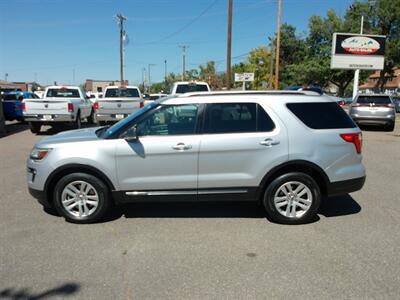 2019 Ford Explorer XLT   - Photo 2 - Layton, UT 84041