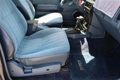 1993 Nissan Truck SE V6   - Photo 18 - Layton, UT 84041