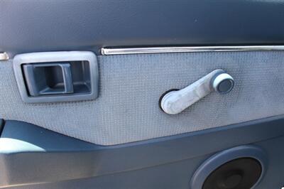 1993 Nissan Truck SE V6   - Photo 13 - Layton, UT 84041