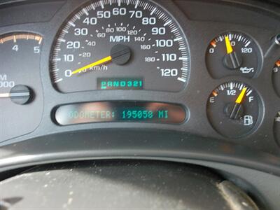2003 Chevrolet Silverado 2500HD LT   - Photo 13 - Layton, UT 84041