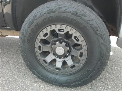 2003 Chevrolet Silverado 2500HD LT   - Photo 10 - Layton, UT 84041