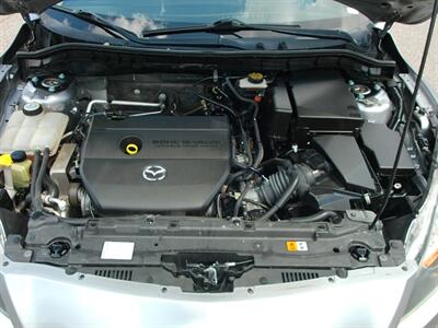 2011 Mazda Mazda3 i Sport   - Photo 11 - Layton, UT 84041