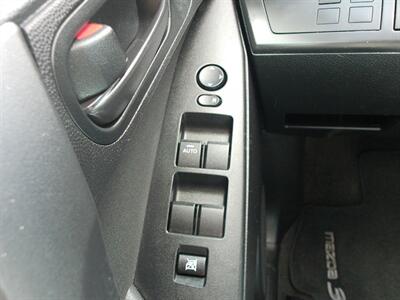 2011 Mazda Mazda3 i Sport   - Photo 18 - Layton, UT 84041