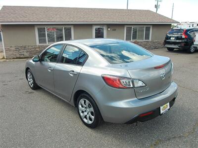 2011 Mazda Mazda3 i Sport   - Photo 4 - Layton, UT 84041