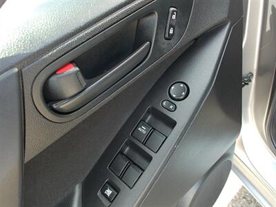 2011 Mazda Mazda3 i Sport   - Photo 17 - Layton, UT 84041