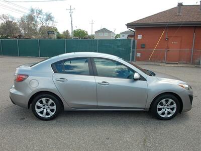 2011 Mazda Mazda3 i Sport   - Photo 7 - Layton, UT 84041