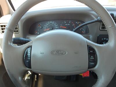 2002 Ford F-350 Super Duty Lariat   - Photo 13 - Layton, UT 84041