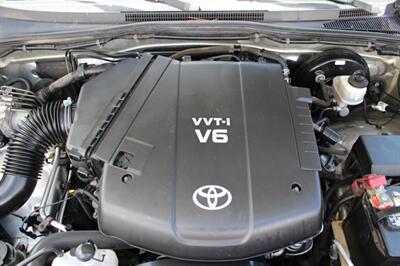 2010 Toyota Tacoma V6   - Photo 11 - Layton, UT 84041