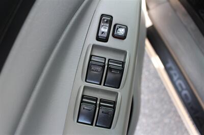 2010 Toyota Tacoma V6   - Photo 15 - Layton, UT 84041