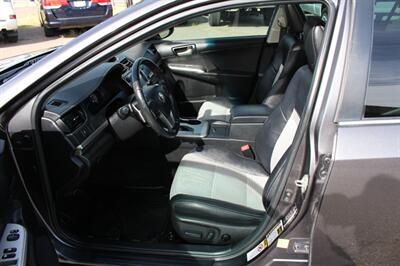 2014 Toyota Camry SE Sport   - Photo 13 - Layton, UT 84041
