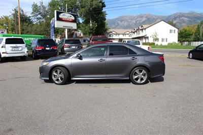 2014 Toyota Camry SE Sport   - Photo 2 - Layton, UT 84041