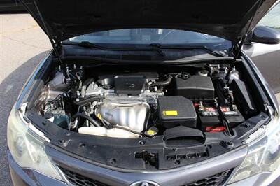 2014 Toyota Camry SE Sport   - Photo 10 - Layton, UT 84041