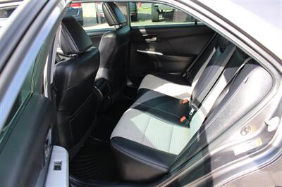 2014 Toyota Camry SE Sport   - Photo 16 - Layton, UT 84041