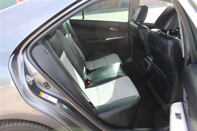 2014 Toyota Camry SE Sport   - Photo 18 - Layton, UT 84041